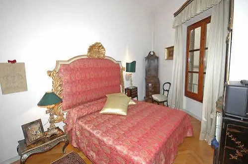 Santa Trinita Hotel Florence Italy