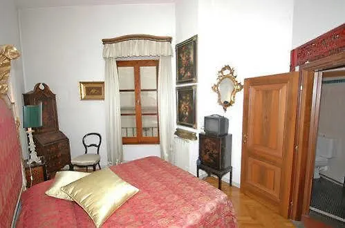 Santa Trinita Hotel Florence
